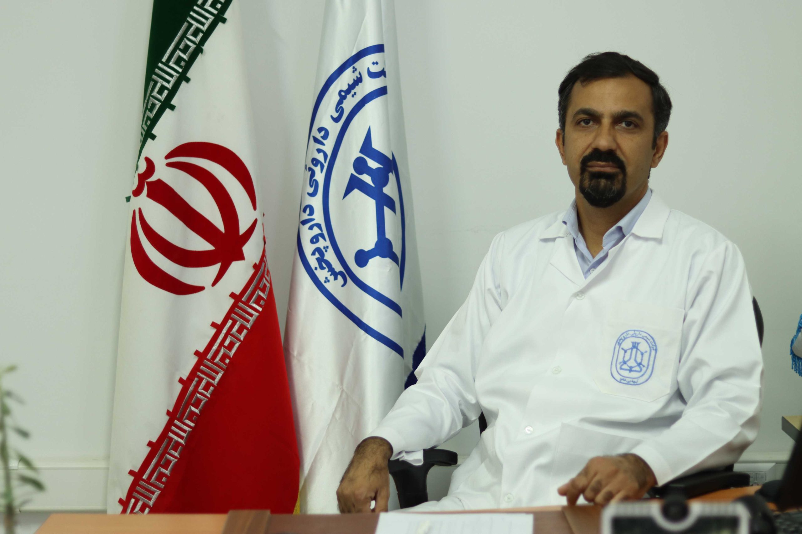 کامبیز فخری